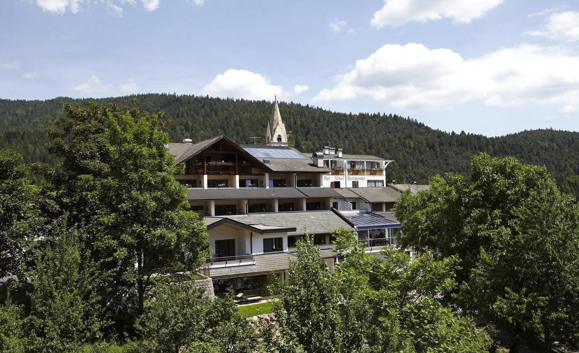 Hotel Zum Loewen - Al Leone Mölten Eksteriør bilde